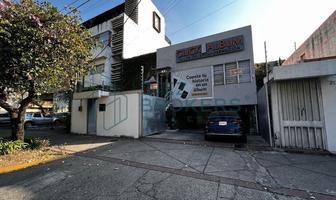 Foto de inmueble en Av. Hidalgo y Costilla, Col. Arcos Vallarta C.P. 44130, Guadalajara