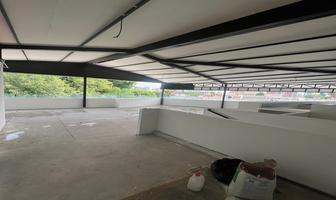 Foto de inmueble en av vallarta, Col. Arcos Vallarta C.P. 44130, Guadalajara