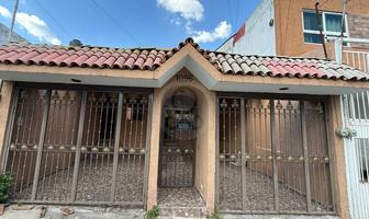 Foto de inmueble en Calle Guanajuato 1000, Artesanos, Guadalajara, Jal., México, Col. Artesanos C.P. 44200, Guadalajara Foto de inmueble en Calle Guanajuato 1000, Artesanos, Guadalajara, Jal., México, Col. Artesanos C.P. 44200, Guadalajara