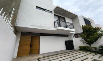 Foto de inmueble en Calle del Bosque #1529, Col. Bosques Vallarta C.P. 45222, Zapopan