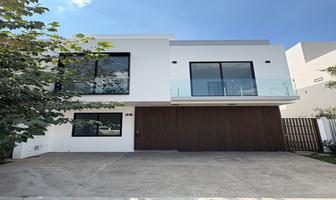 Foto de inmueble en Calle paseo del norte, Col. Bosques Vallarta C.P. 45222, Zapopan