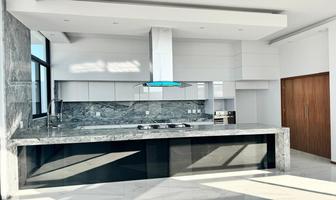 Foto de inmueble en Parques vallarta, Col. Bosques Vallarta C.P. 45222, Zapopan