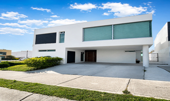 Foto de inmueble en Boulevard Bosques de Santa Anita, Col. Bosques de Santa Anita C.P. 45645, Tlajomulco de Zúñiga