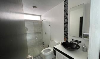 Foto de inmueble en Lorenzo Barcelata, Col. Bugambilias C.P. 45238, Zapopan
