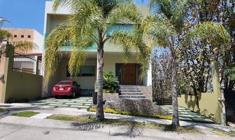 Foto de inmueble en Paseo del Tapir, Col. Bugambilias C.P. 45238, Zapopan