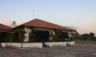 Foto de inmueble en Los Reyes, Col. Cajititlán C.P. 45670, Tlajomulco de Zúñiga