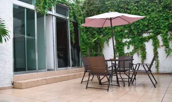 Foto de inmueble en av de las rosas #46, Col. Chapalita C.P. 44500, Guadalajara