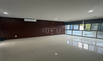 Foto de inmueble en Andrés Terán, Col. Chapultepec Country C.P. 44620, Guadalajara