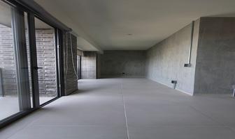 Foto de inmueble en Av. Plan de San Luis, Col. Chapultepec Country C.P. 44620, Guadalajara