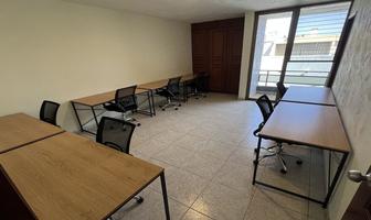 Foto de inmueble en Av Manuel Acuña, Col. Circunvalación Sarcófago C.P. 44679, Guadalajara