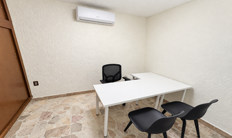 Foto de inmueble en Manuel Acuña, Col. Circunvalación Sarcófago C.P. 44679, Guadalajara