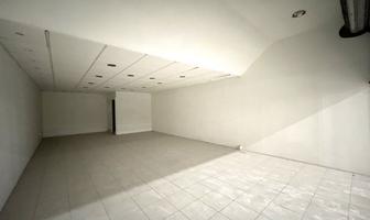Foto de inmueble en ACUEDUCTO, Col. Colinas de San Javier C.P. 44660, Guadalajara