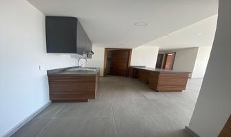 Foto de inmueble en Av. Cantera, Col. Colinas de San Javier C.P. 45110, Zapopan