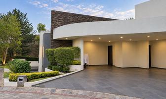 Foto de inmueble en Avenida Juan Palomar y Arias, Col. Colinas de San Javier C.P. 45110, Zapopan