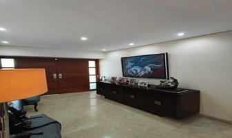 Foto de inmueble en Circuito madrigal, Col. Colinas de San Javier C.P. 44660, Guadalajara