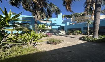 Foto de inmueble en avenida acueducto, Col. Colinas de San Javier C.P. 45110, Zapopan