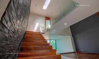 Foto de inmueble en paseo loma larga, Col. Colinas de San Javier C.P. 45110, Zapopan