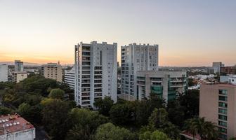 Foto de inmueble en Av. Rio de la plata, Col. Colomos Providencia C.P. 44660, Guadalajara