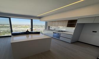 Foto de inmueble en Av de las Americas, Col. Colomos Providencia C.P. 44660, Guadalajara