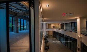 Foto de inmueble en , Col. Colomos Providencia C.P. 44660, Guadalajara