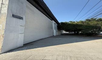 Foto de inmueble en C-3, Col. Colón Industrial C.P. 44930, Guadalajara