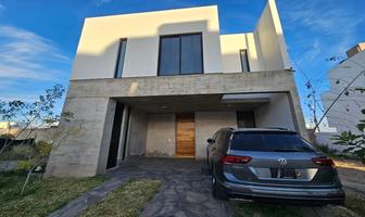 Foto de inmueble en Avenida Paseo de la cantera, Col. Coto Miraflores C.P. 45134, Zapopan