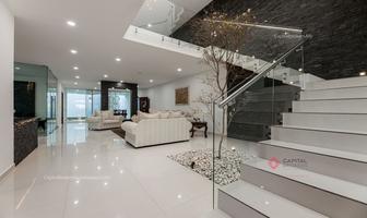 Foto de inmueble en Estancia, Col. Coto Residencial 2000 C.P. 45037, Zapopan