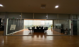 Foto de inmueble en AV AMERICAS, Col. Country Club C.P. 44610, Guadalajara