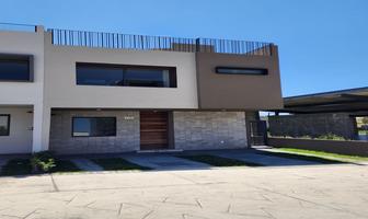 Foto de inmueble en Parques Vallarta, Col. Cumbres C.P. 45010, Zapopan