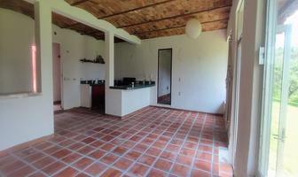 Foto de inmueble en paseo de la mision, Col. El Arenal C.P. 45350, El Arenal
