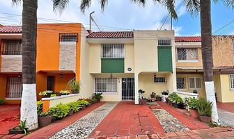 Foto de inmueble en Calle Volcán Vesubio, Col. El Colli Urbano 1a. Sección C.P. 45070, Zapopan