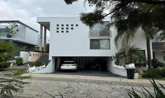 Foto de inmueble en Paseo de los Pinos, Col. El Manantial C.P. 45645, Tlajomulco de Zúñiga