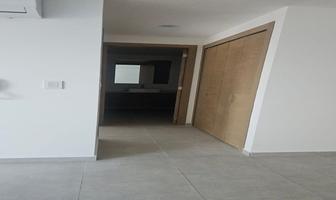 Foto de inmueble en AV. LOPEZ MATEOS, Col. El Palomar Secc Bosques C.P. 45643, Tlajomulco de Zúñiga