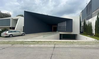 Foto de inmueble en Paseo del Palomar, Col. El Palomar Secc Bosques C.P. 45643, Tlajomulco de Zúñiga