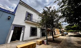 Foto de inmueble en Av. Fray Antonio Alcalde, Col. El Santuario C.P. 44200, Guadalajara