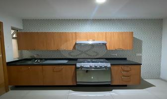 Foto de inmueble en Calle Angulo 1600, Col. El Santuario C.P. 44200, Guadalajara