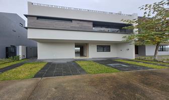 Foto de inmueble en PARQUES VALLARTA, Paseo del norte #3430, Col. El Zapote C.P. 45134, Zapopan