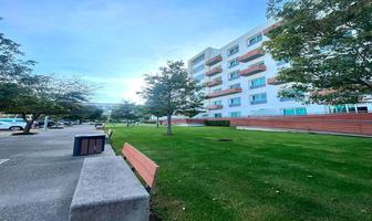 Foto de inmueble en Avenida del bajío, Col. Eucalipto Vallarta C.P. 45020, Zapopan