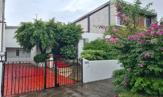 Foto de inmueble en pizarra #2071, Col. Fraccionamiento Residencial Victoria C.P. 44560, Guadalajara Foto de inmueble en pizarra #2071, Col. Fraccionamiento Residencial Victoria C.P. 44560, Guadalajara
