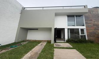 Foto de inmueble en De la ceiba norte, Col. Girasoles Acueducto C.P. 45138, Zapopan