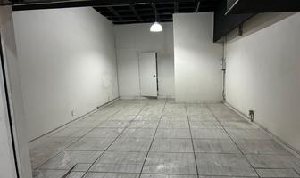 Foto de inmueble en Av. Lazaro Cardenas, Col. Guadalajara Centro C.P. 44100, Guadalajara
