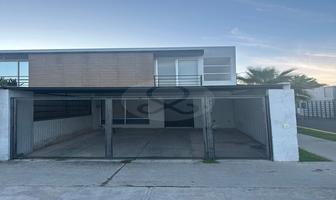 Foto de inmueble en Av. Hacienda Santa Cruz #200, Tlajomulco de Zuñiga, Col. Hacienda Santa Cruz C.P. 45655, Tlajomulco de Zúñiga