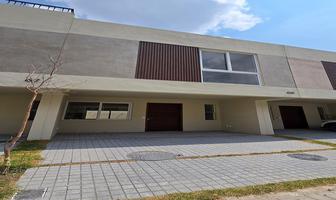 Foto de inmueble en Camino a Santa Ana Tepetitlán, Col. Hacienda las Tejas C.P. 45230, Zapopan