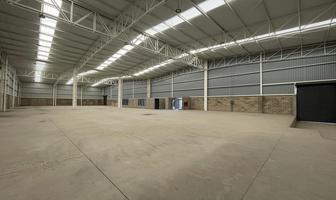 Foto de inmueble en STETRU 1 INDUSTRIAL PARK. Carr. México 70 #4655 Int. 21., Col. Huaxtla C.P. 45368, El Arenal