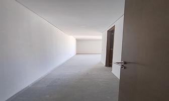 Foto de inmueble en Av. Valle de Atemajac, Col. Jardín Real C.P. 45136, Zapopan