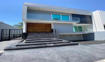 Foto de inmueble en BLVR JARDIN REAL, Col. Jardín Real C.P. 45136, Zapopan