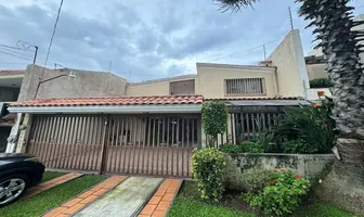 Foto de inmueble en CUITLAHUAC #4135, Col. Jardines Del Sol C.P. 45050, Zapopan
