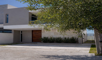 Foto de inmueble en CALLE DEL BOSQUE, Col. Jardines de Chapalita C.P. 45010, Zapopan