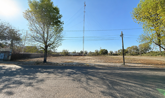 Foto de inmueble en Av. Colón, Col. Jardines de La Cruz 1a. Sección C.P. 44950, Guadalajara