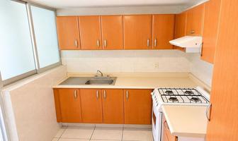 Foto de inmueble en Av. Patria, Col. Jardines de La Patria C.P. 45110, Zapopan